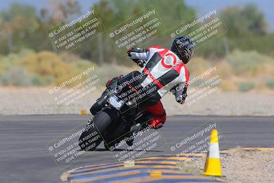 media/Sep-25-2023-Moto Forza (Mon) [[81ffa65e0a]]/B-C Group/Session 4 (Turn 2 Backside)/